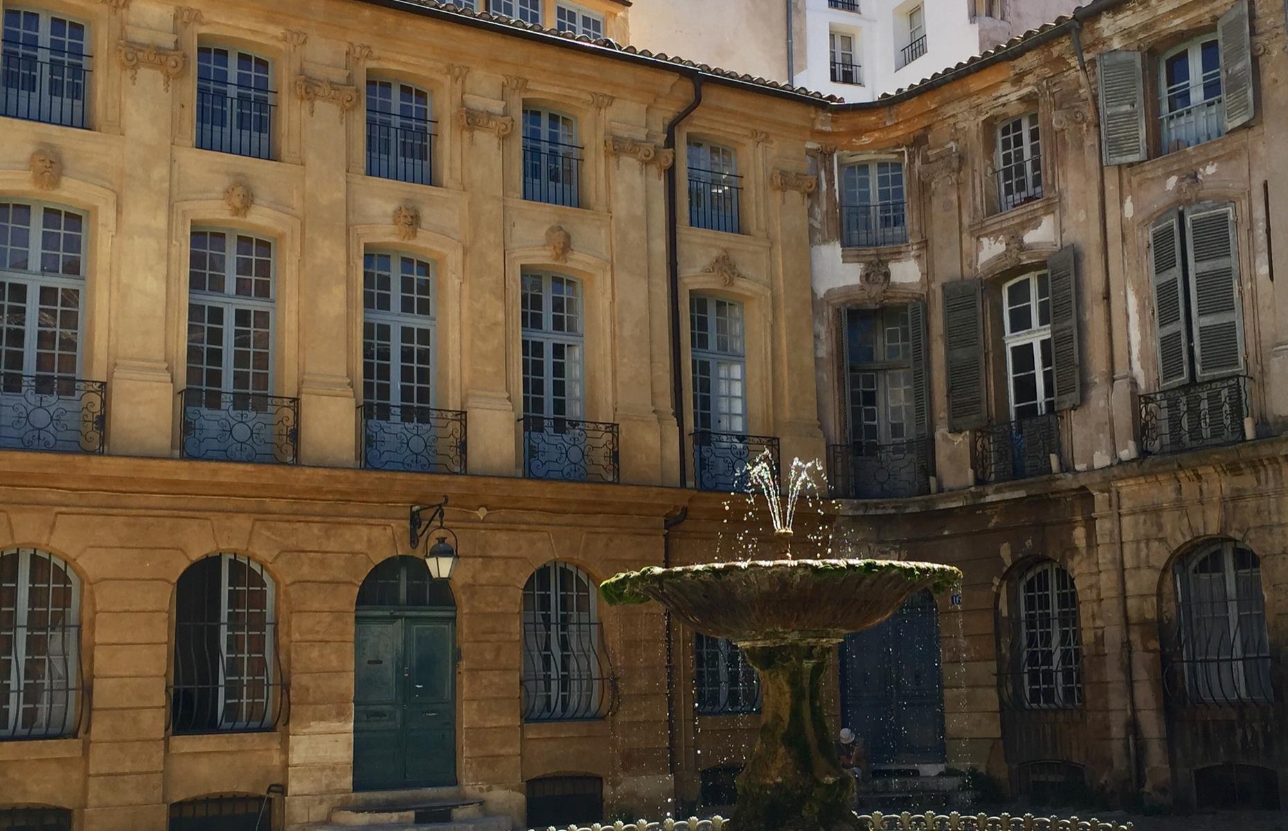 Place d’Albertas, Aix-en-Provence, France